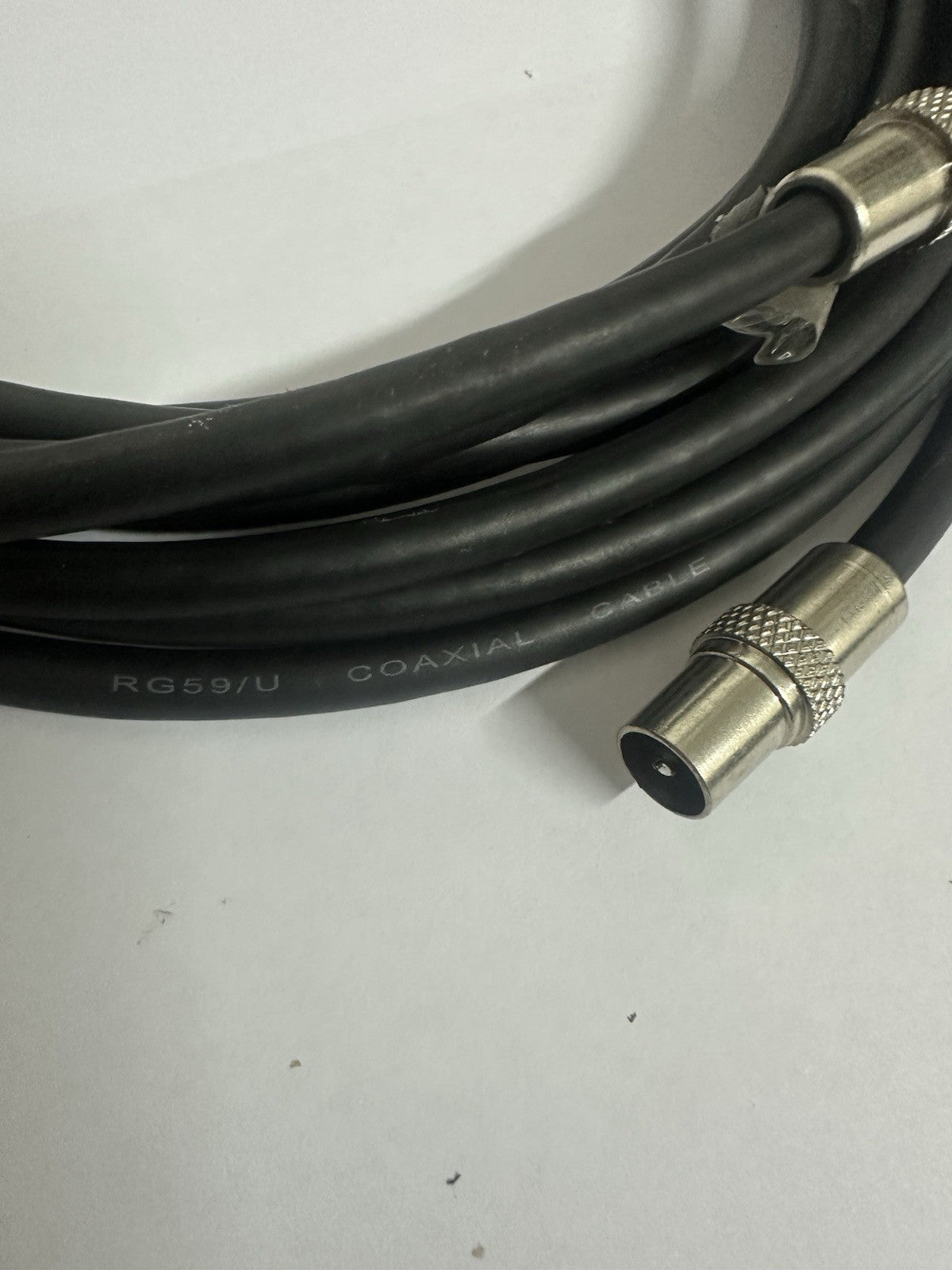 RG6 Coaxial TV Aerial Cable RF Fly Lead Digital Male to Male Length 5 metre — image 2
